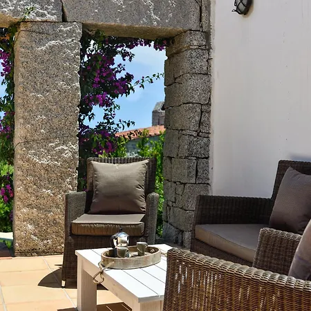 Villa Li Conchi 15 *